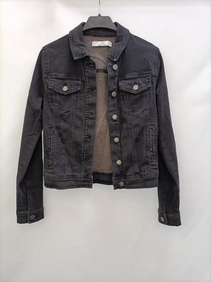 JACQUELINE DE YONG. Cazadora negra denim T.s