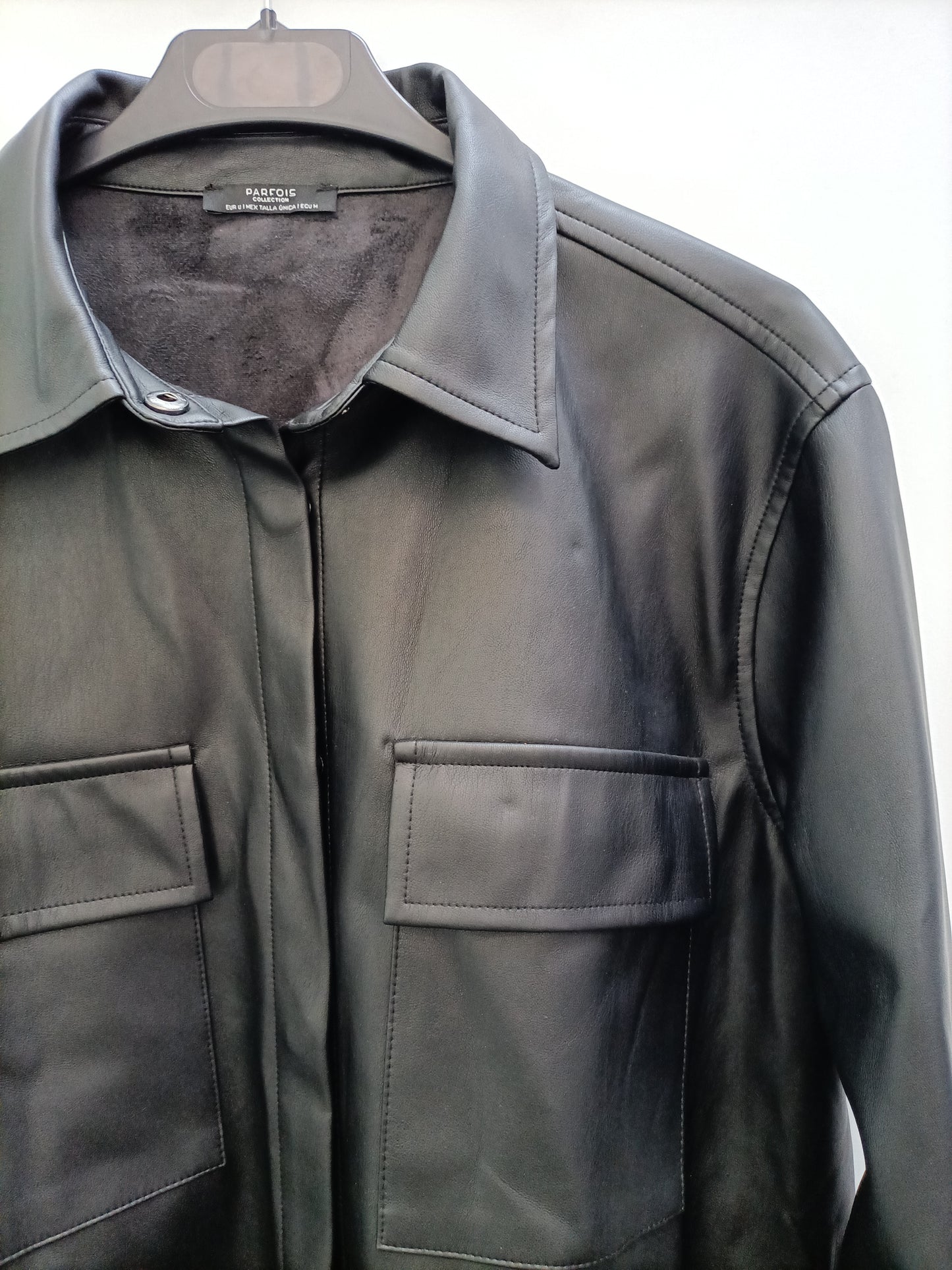 PARFOIS. Tu(m) leather effect overshirt