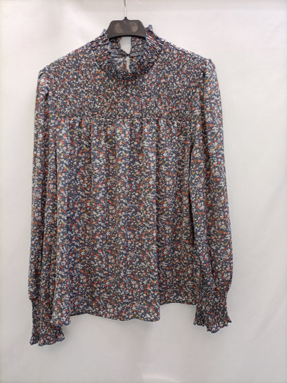 OTHERS. Gray floral blouse Your(s)