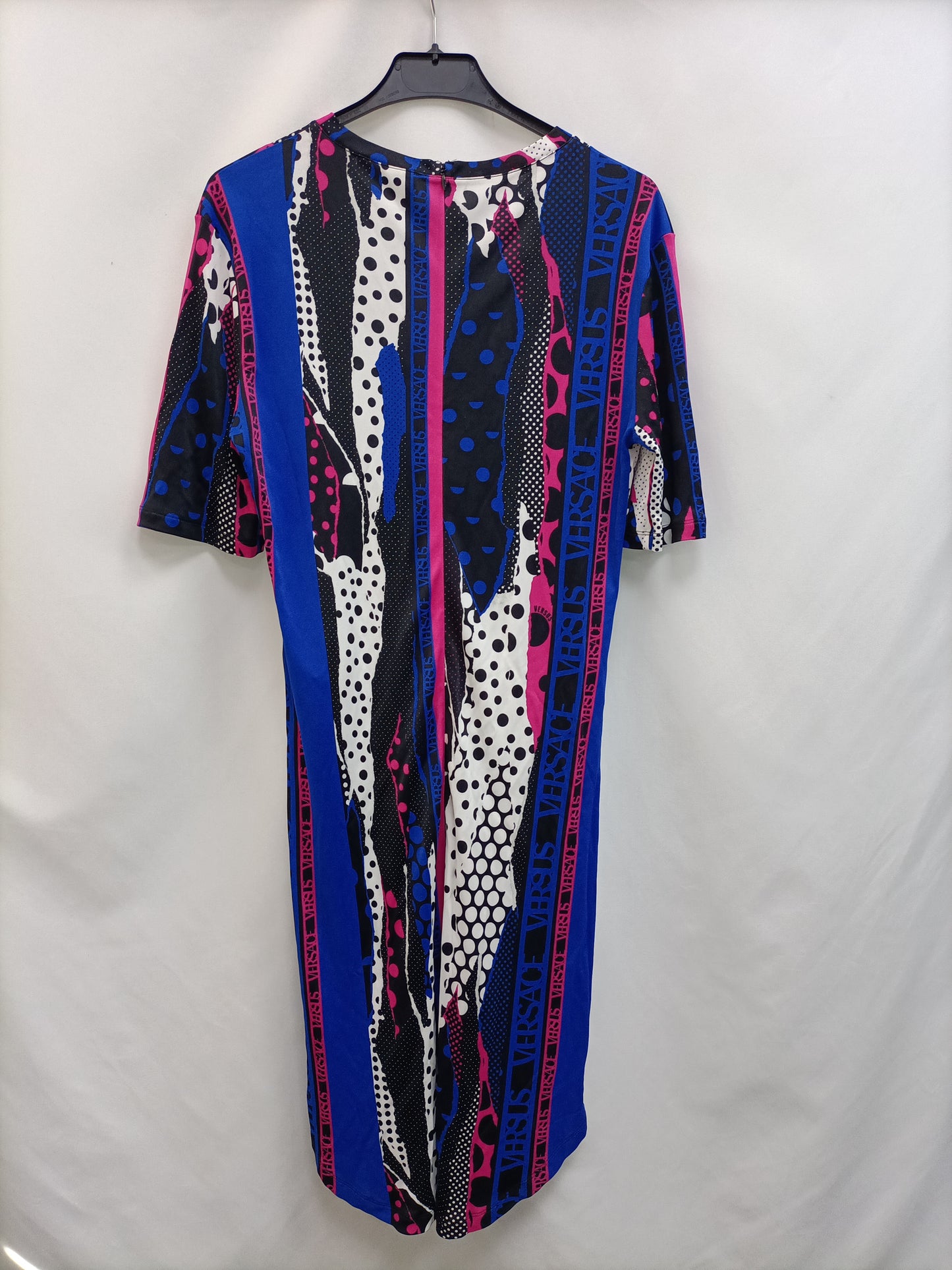 VERSACE. Vestido azul estampado T.44