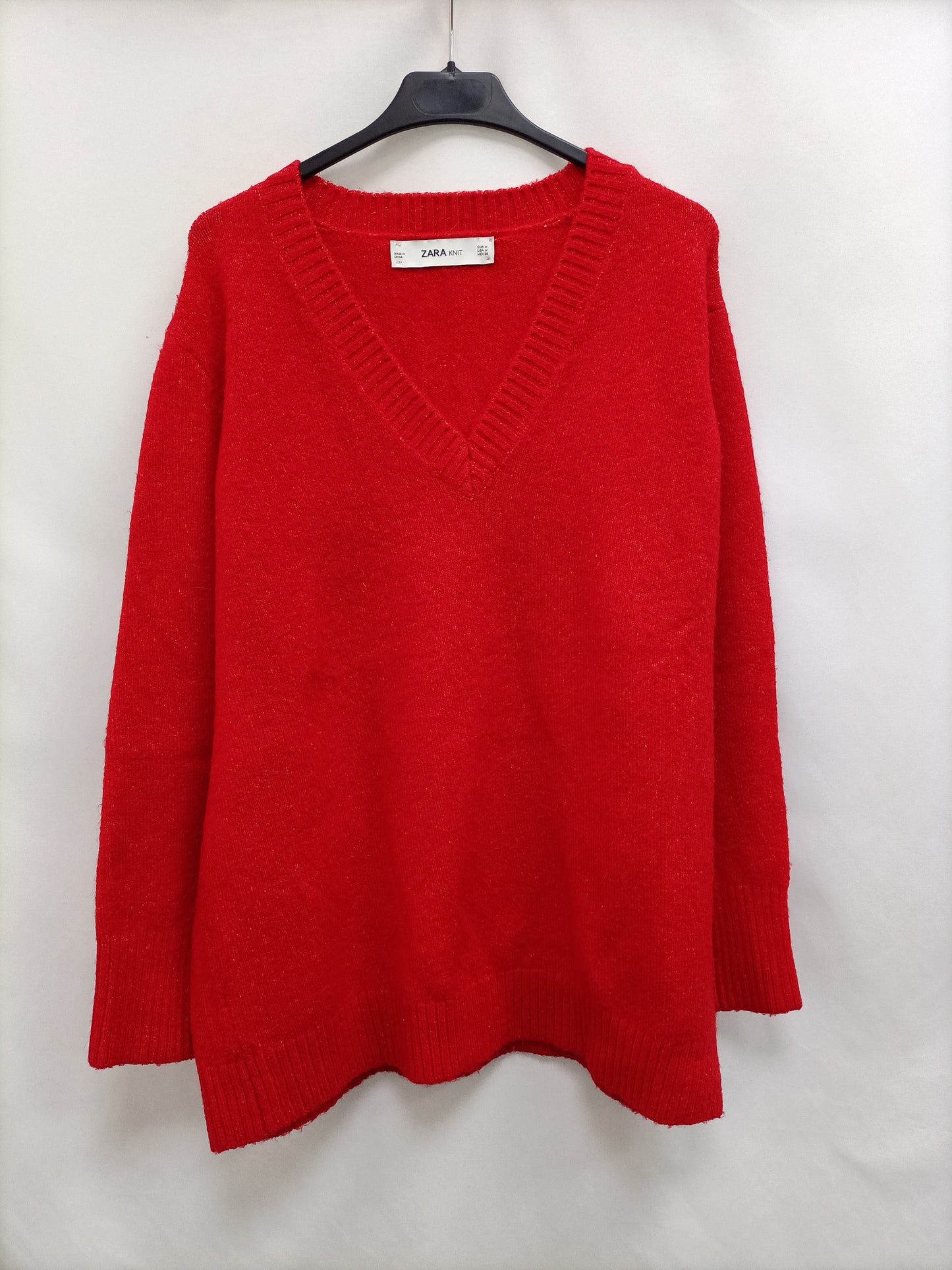 ZARA. Jersey rojo oversized T.m