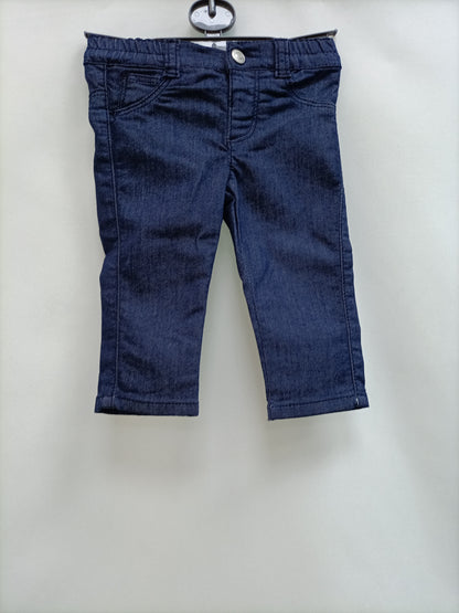 BENETTON. Pantalón vaquero T.3-6 meses