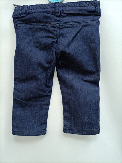 BENETTON. Pantalón vaquero T.3-6 meses