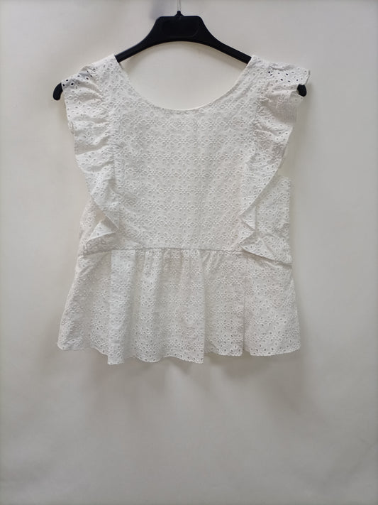 ZARA KIDS.  Top blanco troquelado  T.13-14 años