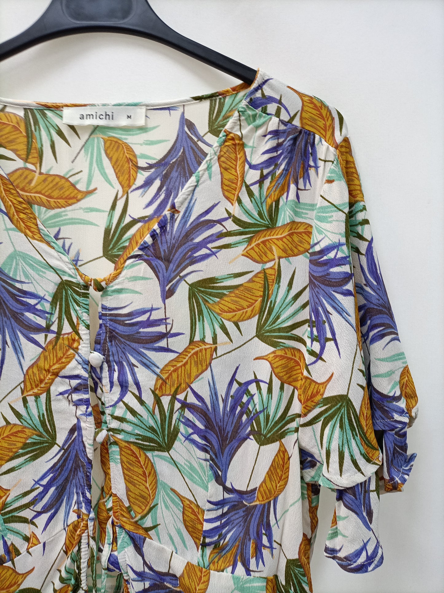 AMACHI. White top leaves Tm