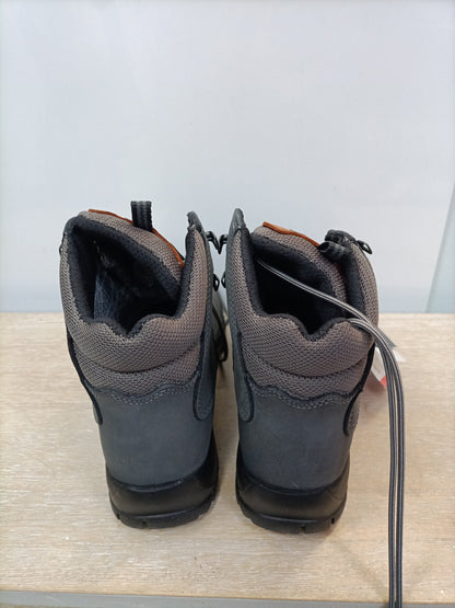 CHIRUCA. Botas montaña T.39