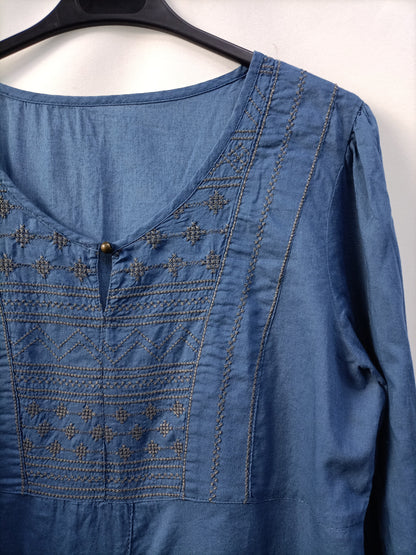 OTHERS. Embroidered blue blouse Your(s)
