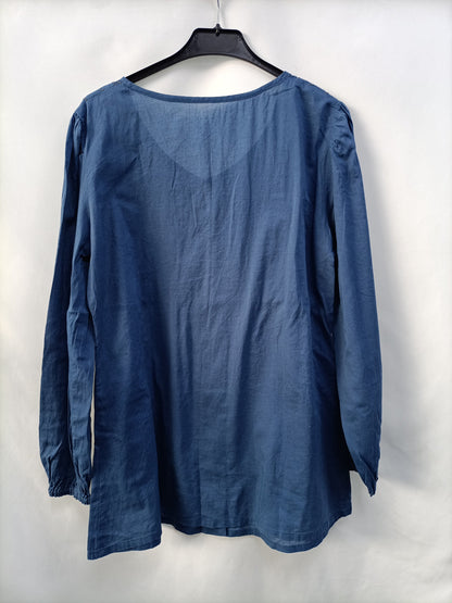 OTHERS. Embroidered blue blouse Your(s)