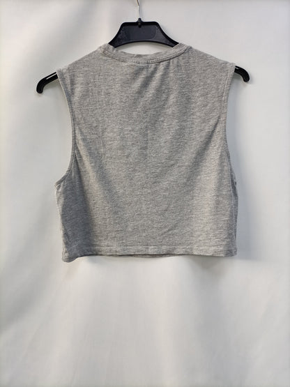 H&amp;M. Grey Crop Top Tm