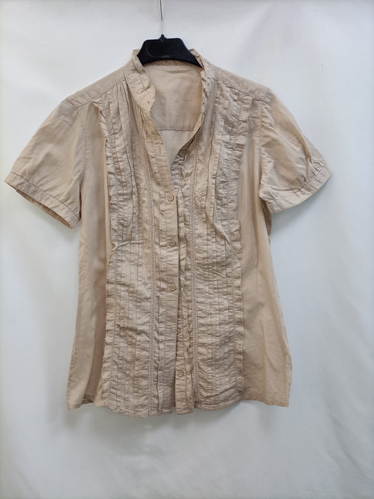 OTRAS. Blusa beige jaretas Tu(s)