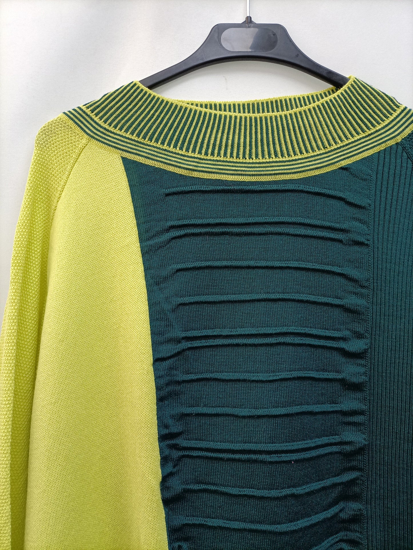 TUK TUK. Jersey bicolor oversized T.s