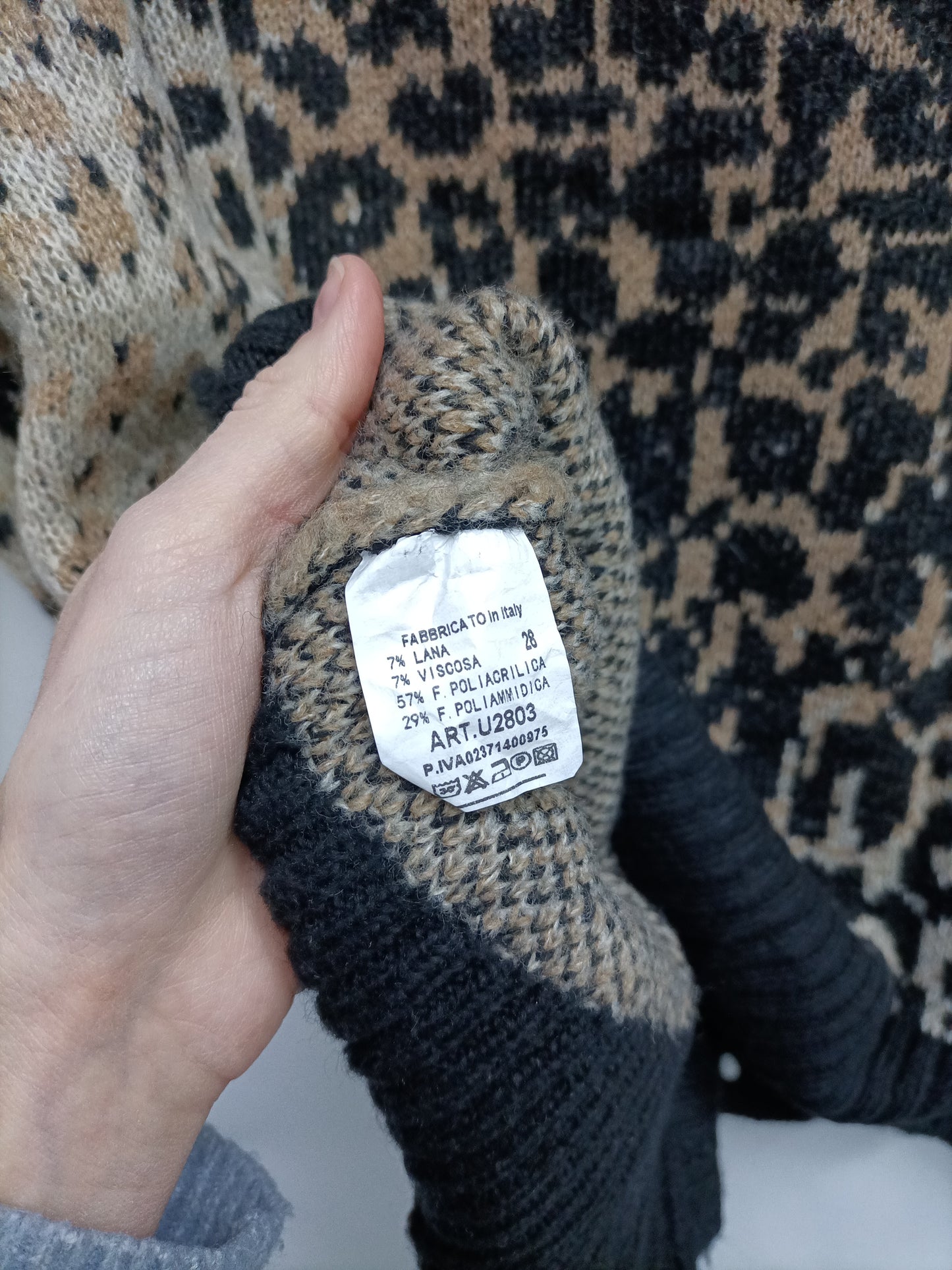 OTHERS. Tu(m) Animal Print Cardigan