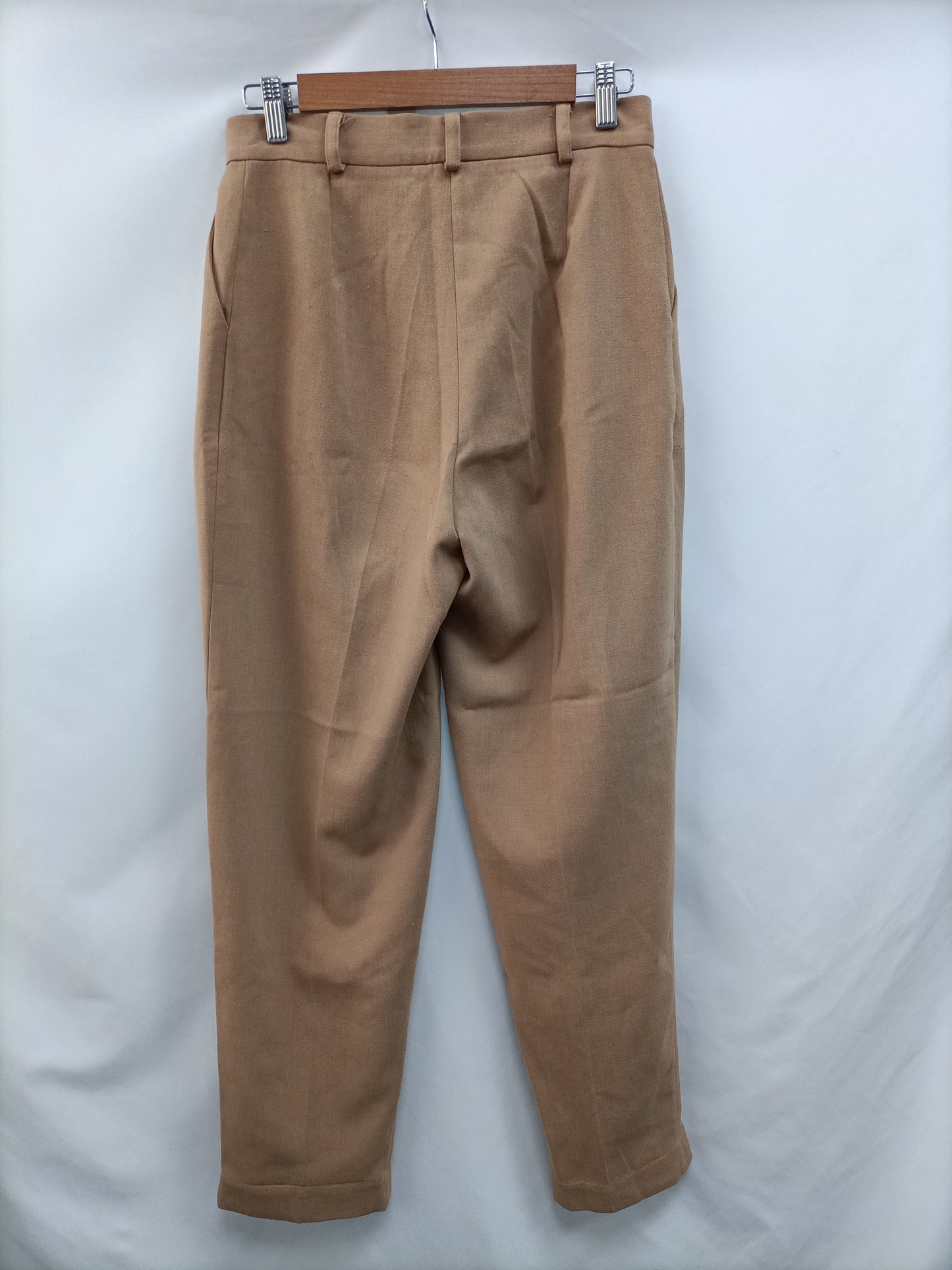 MEVREL. Camel slouchy pants Ts