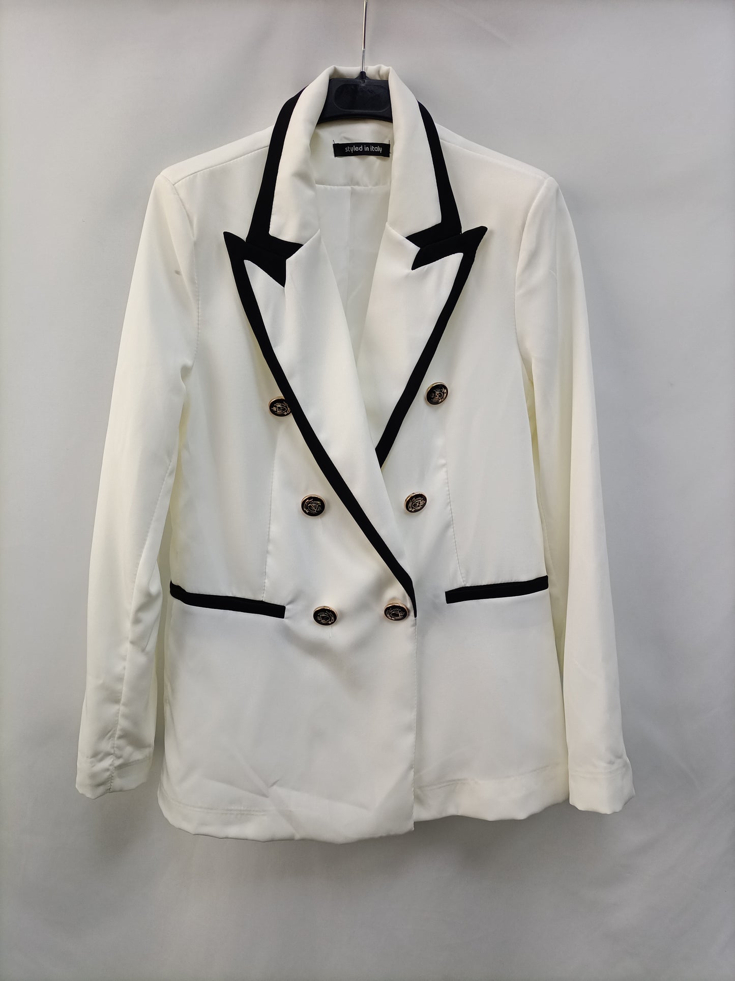 OTHERS. White blazer with buttons Tm