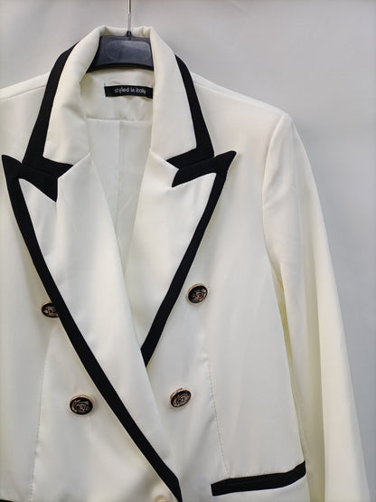 OTHERS. White blazer with buttons Tm