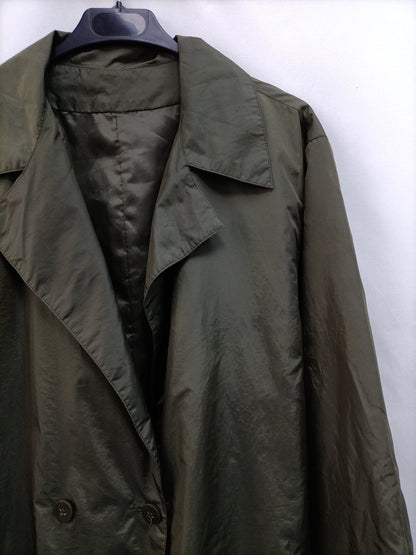 OTRAS.Gabardina verde impermeable T.M