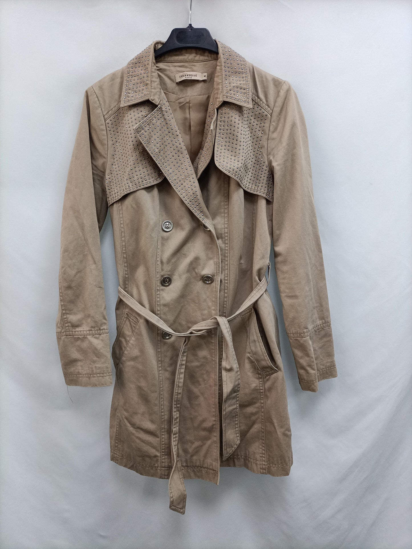 ESCANDELLE.Gabardina beige T.m (tara)