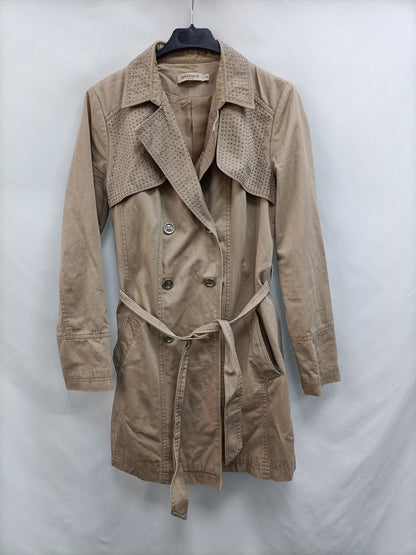 ESCANDELLE.Gabardina beige T.m (tara)