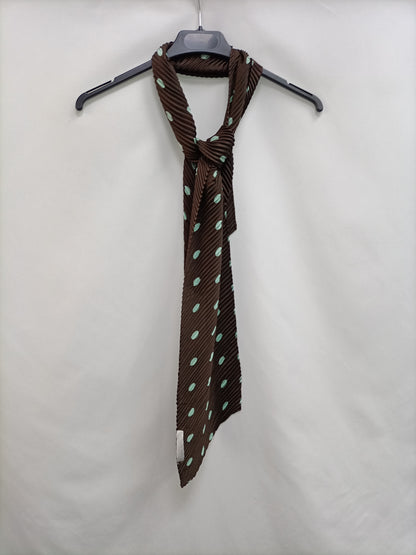 PROMOD.Polka dot pleated scarf