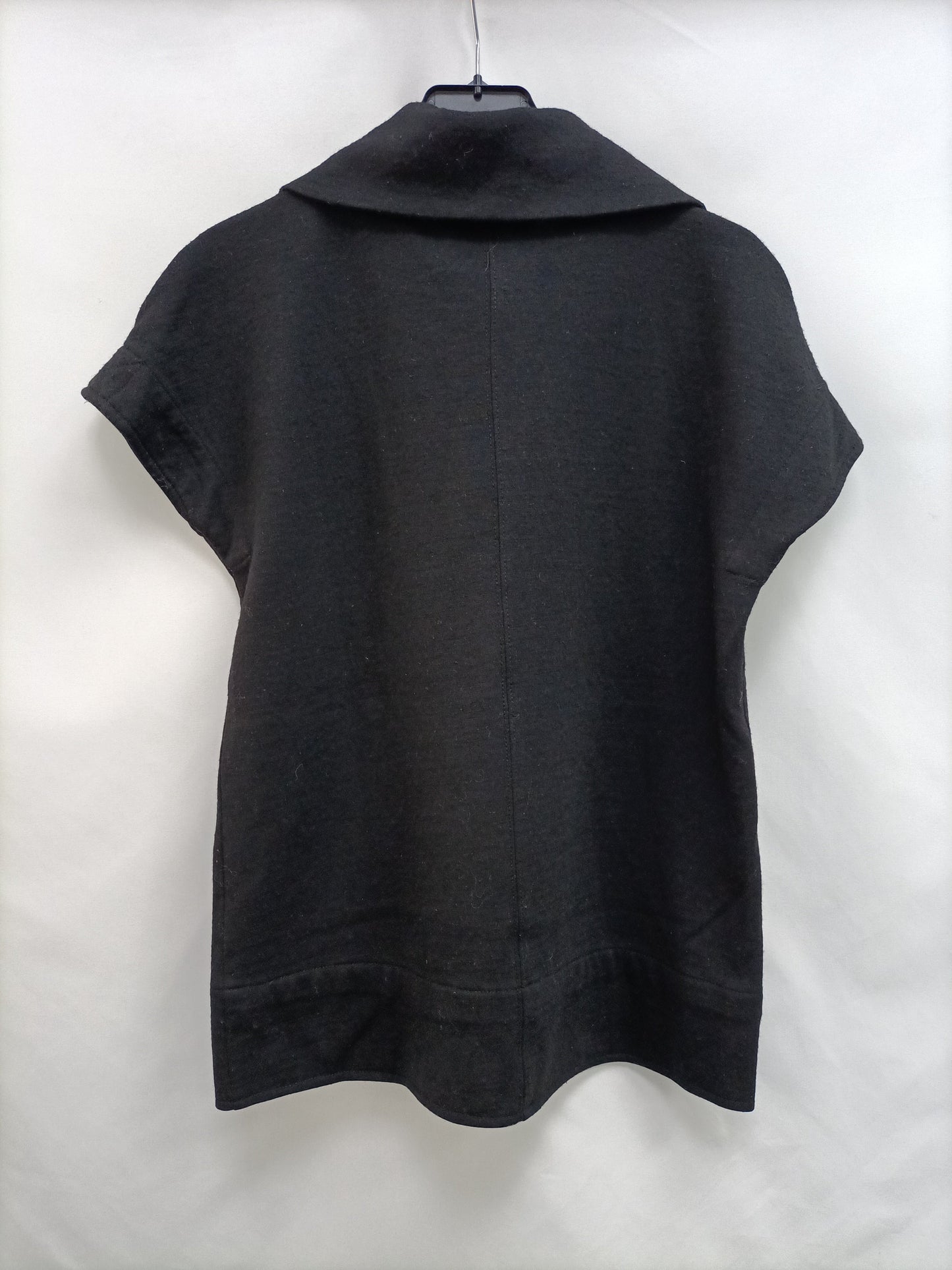 MARC BY MARC JACOBS.Black vest T.XS