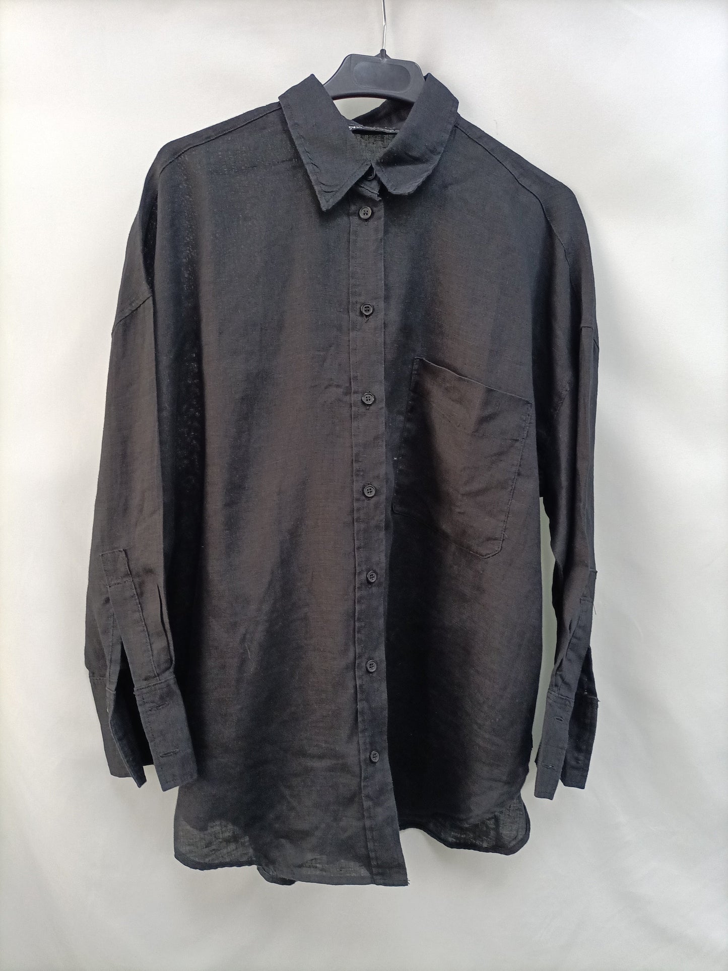 ZARA.Camisa lino negra T.XS