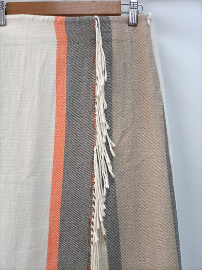 ZARA.Falda tipo pareo flecos T.s