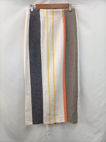 ZARA.Falda tipo pareo flecos T.s