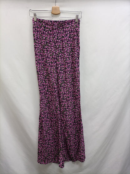 ZARA.Pantalones campana T.s