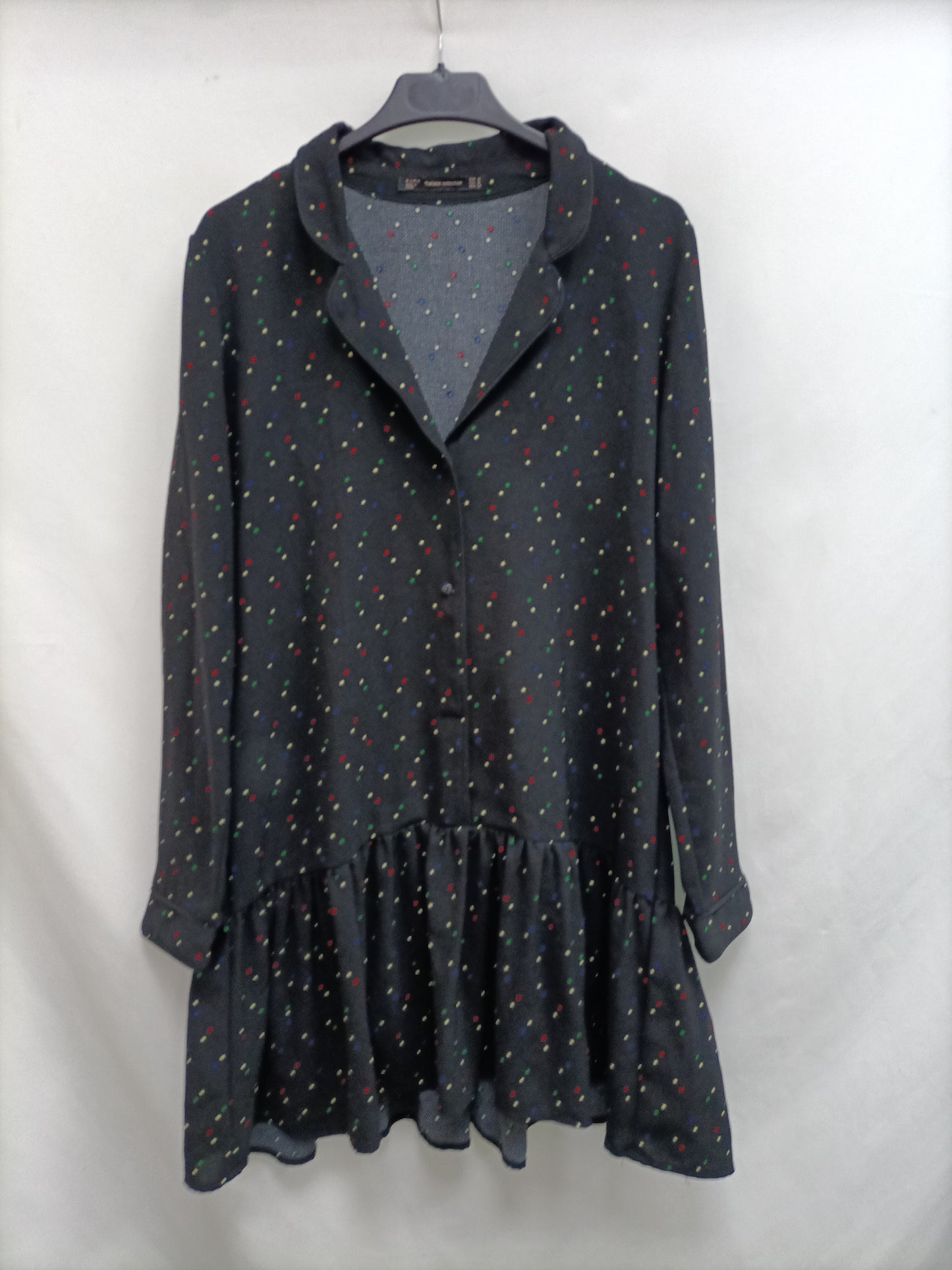 ZARA. Vestido corto estrellas T.m