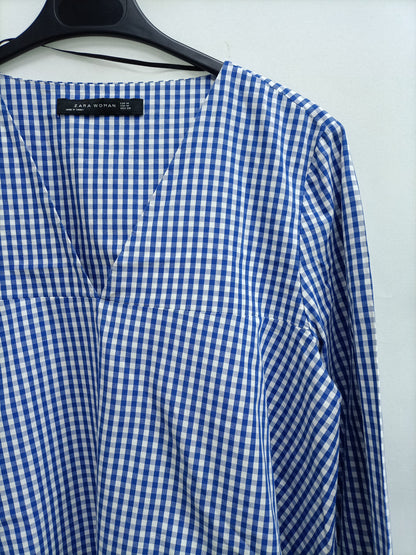 ZARA. Blusa blanca cuadros T.m