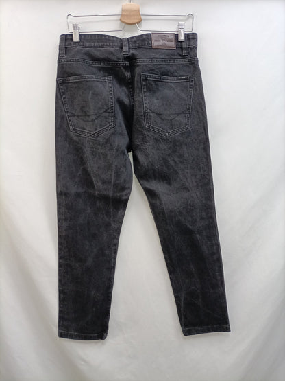 PULL&BEAR. Pantalón negro ancho T.40