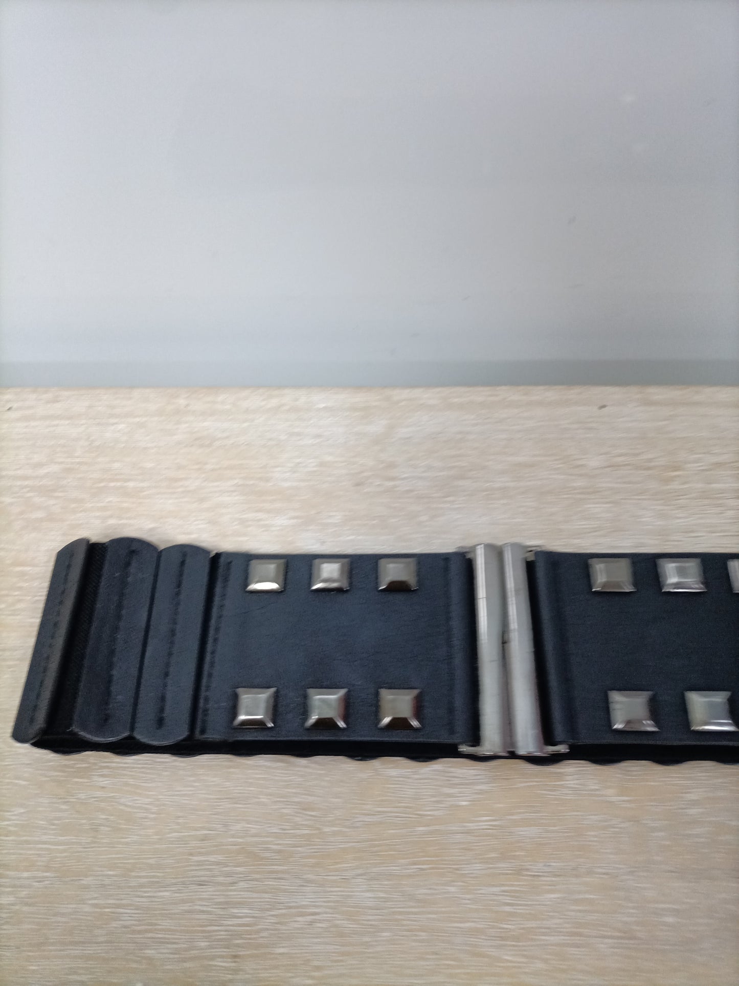 OTHERS. Studded belt