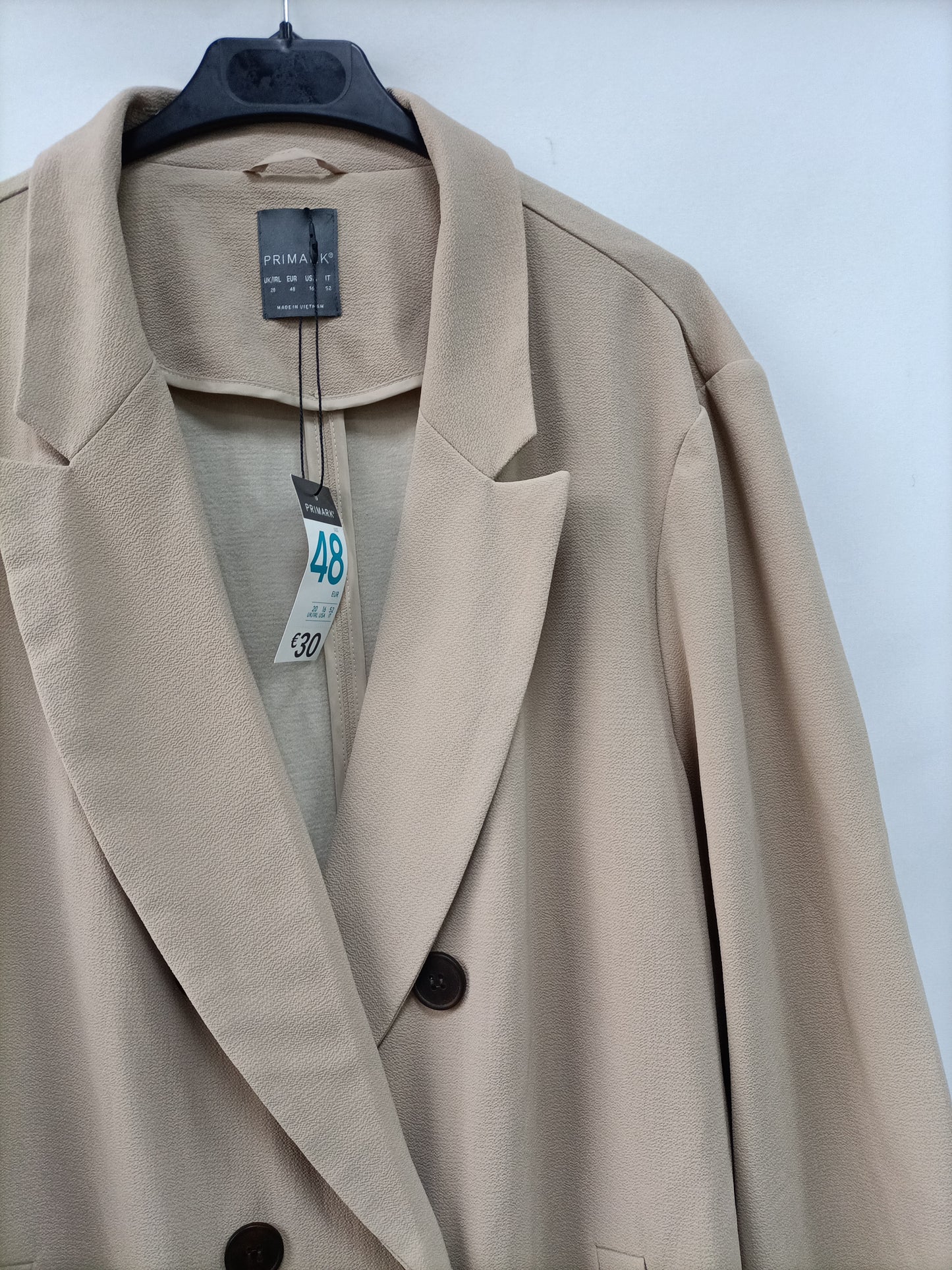 PRIMARK. Abrigo fino beige  T.48