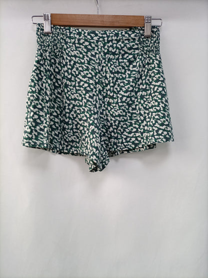 WOMEN'SECRET. Shorts verde estampado T.s