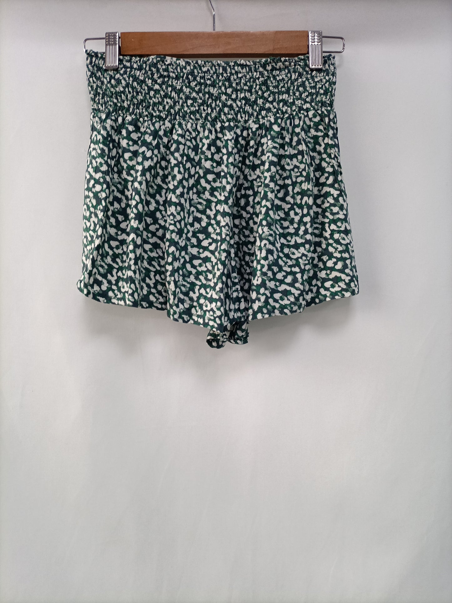 WOMEN'SECRET. Shorts verde estampado T.s