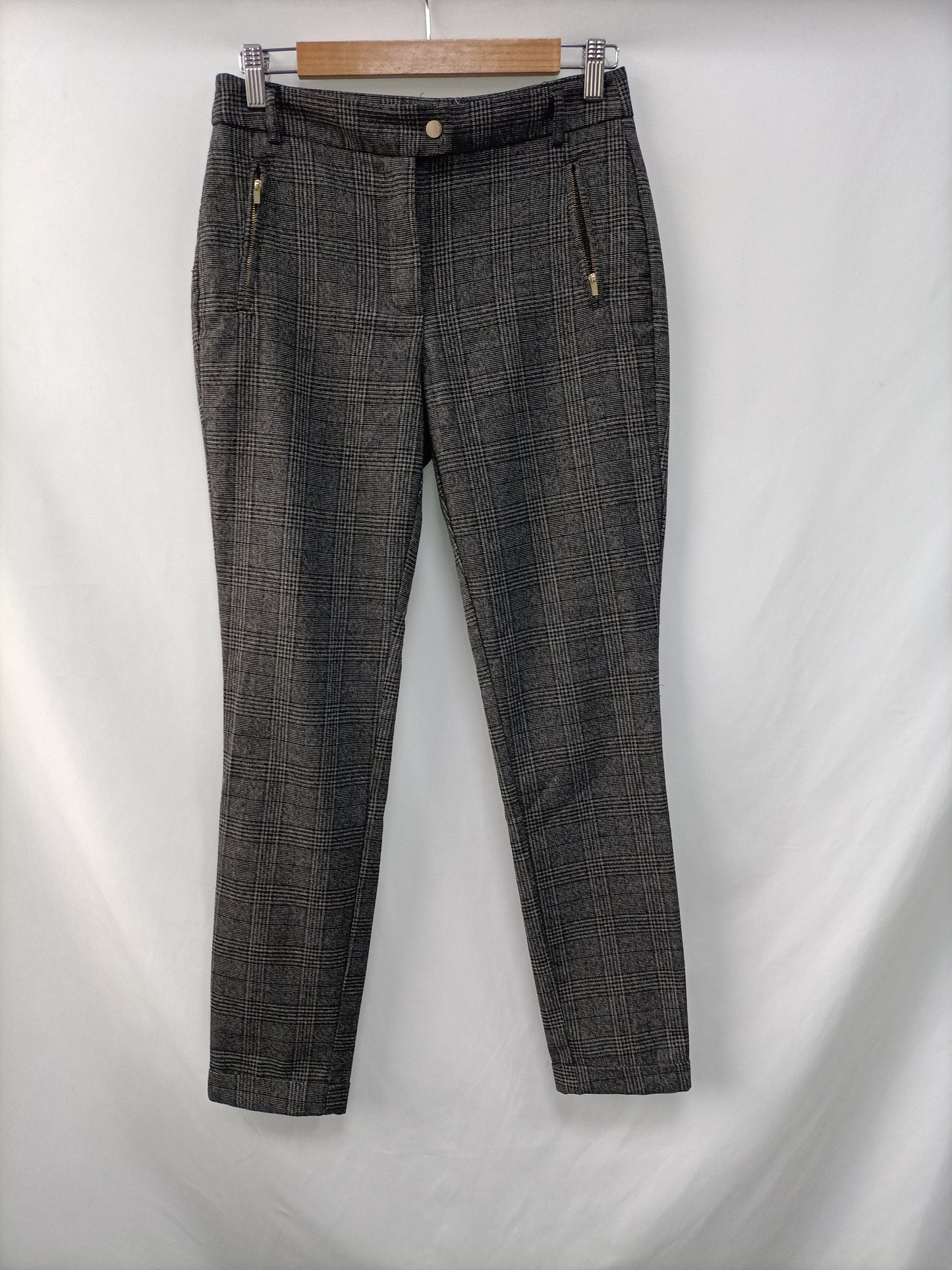SFERA. Pantalón gris cuadros T.38