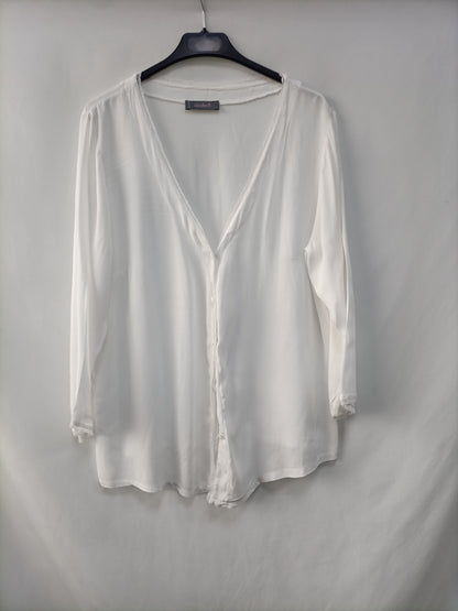 AZALEA. Blusa blanca fluida T.u(l)