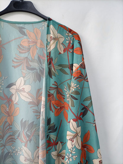 OTRAS.Kimono flores TU