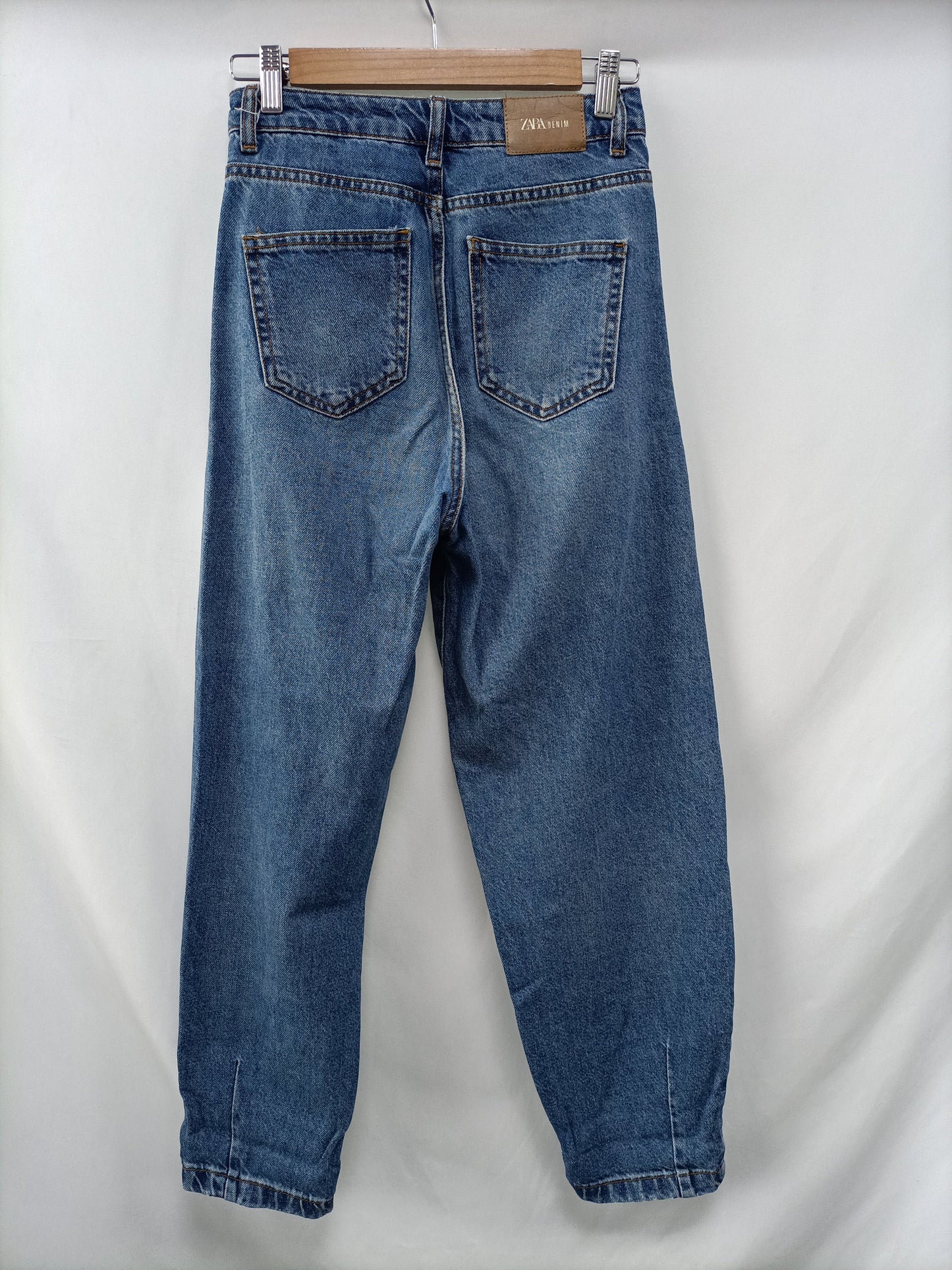 ZARA.Slouchy denim pants S.32 (tara)