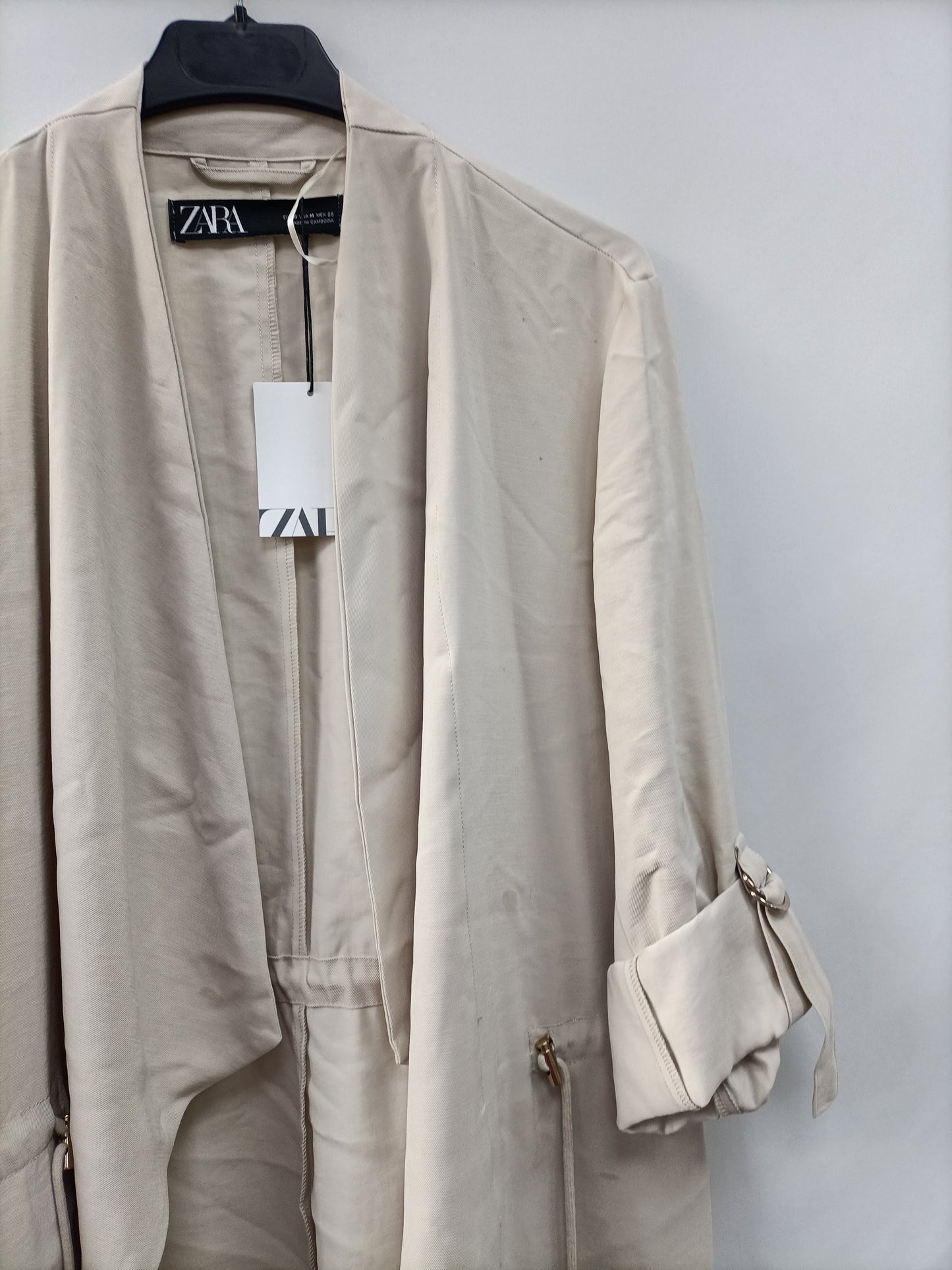 ZARA. Parka fina beige T.m