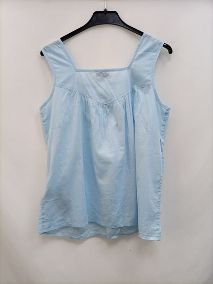 MILANO. Blue embroidered top Tm