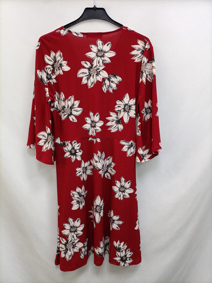 MANGO. Vestido corto flores T.m