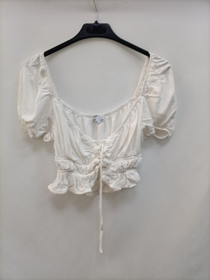 BERSHKA. Top blanco Fruncido T.m