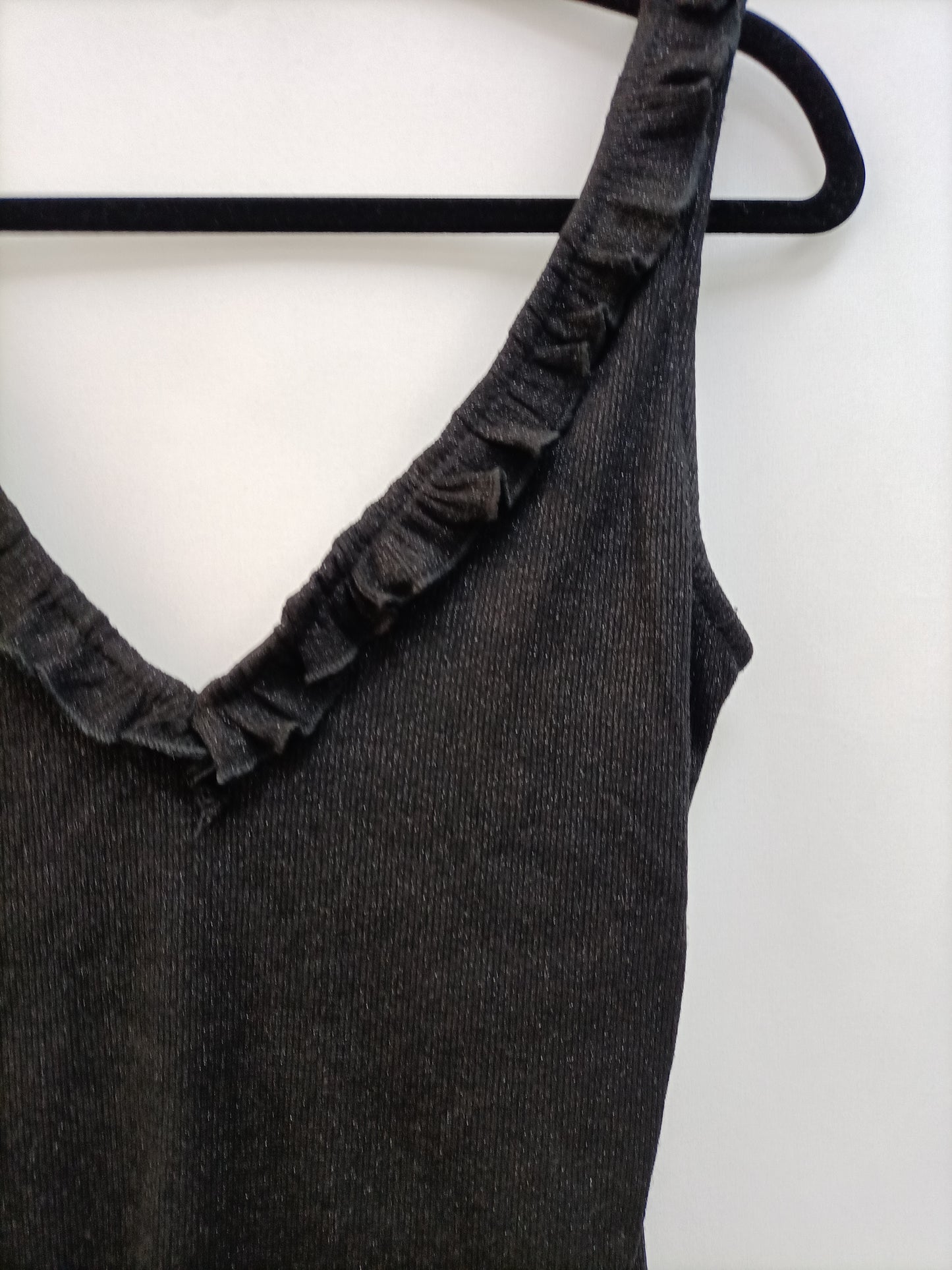 OTRAS. Body negro volante Tu(s)