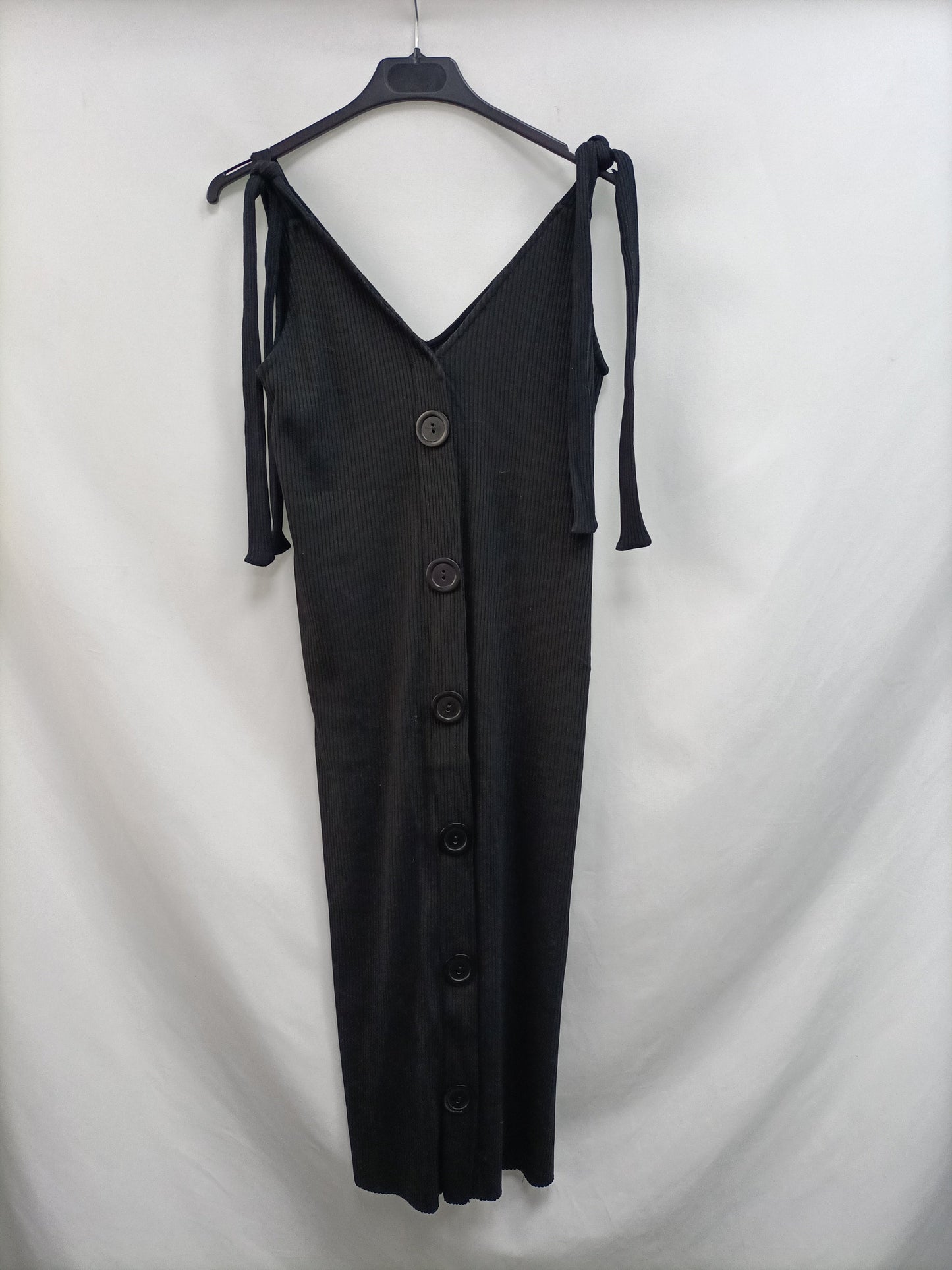 ZARA. Black ribbed Ts dress