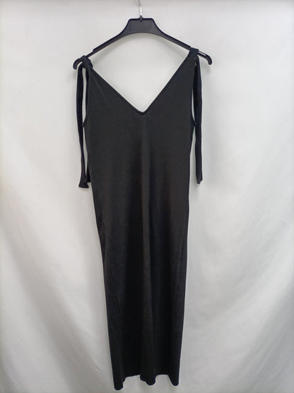 ZARA. Black ribbed Ts dress