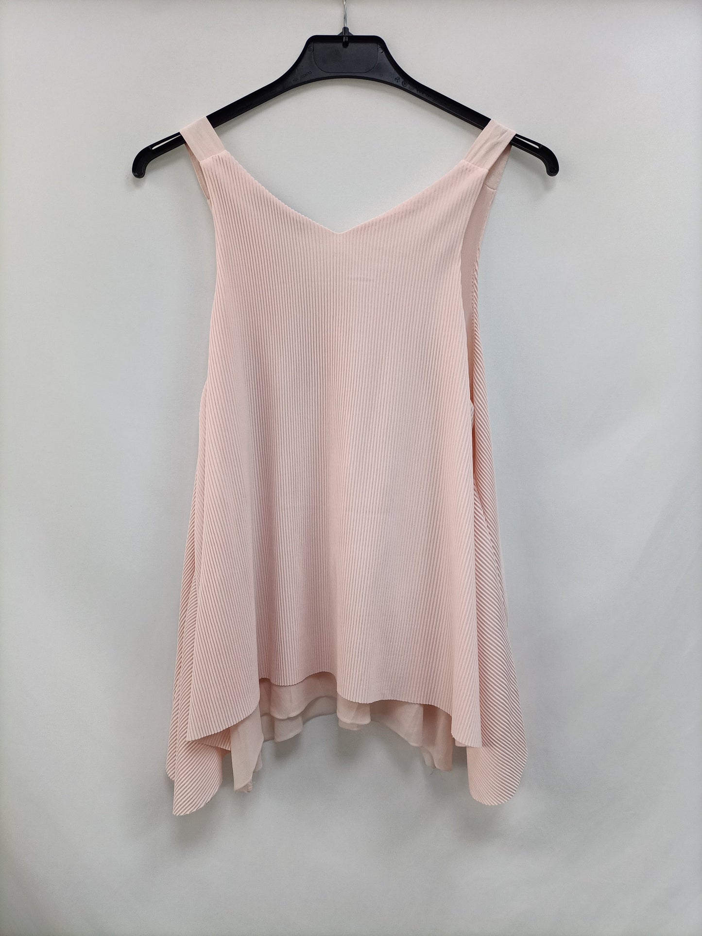 MANGO. Top rosa plisado T.xs