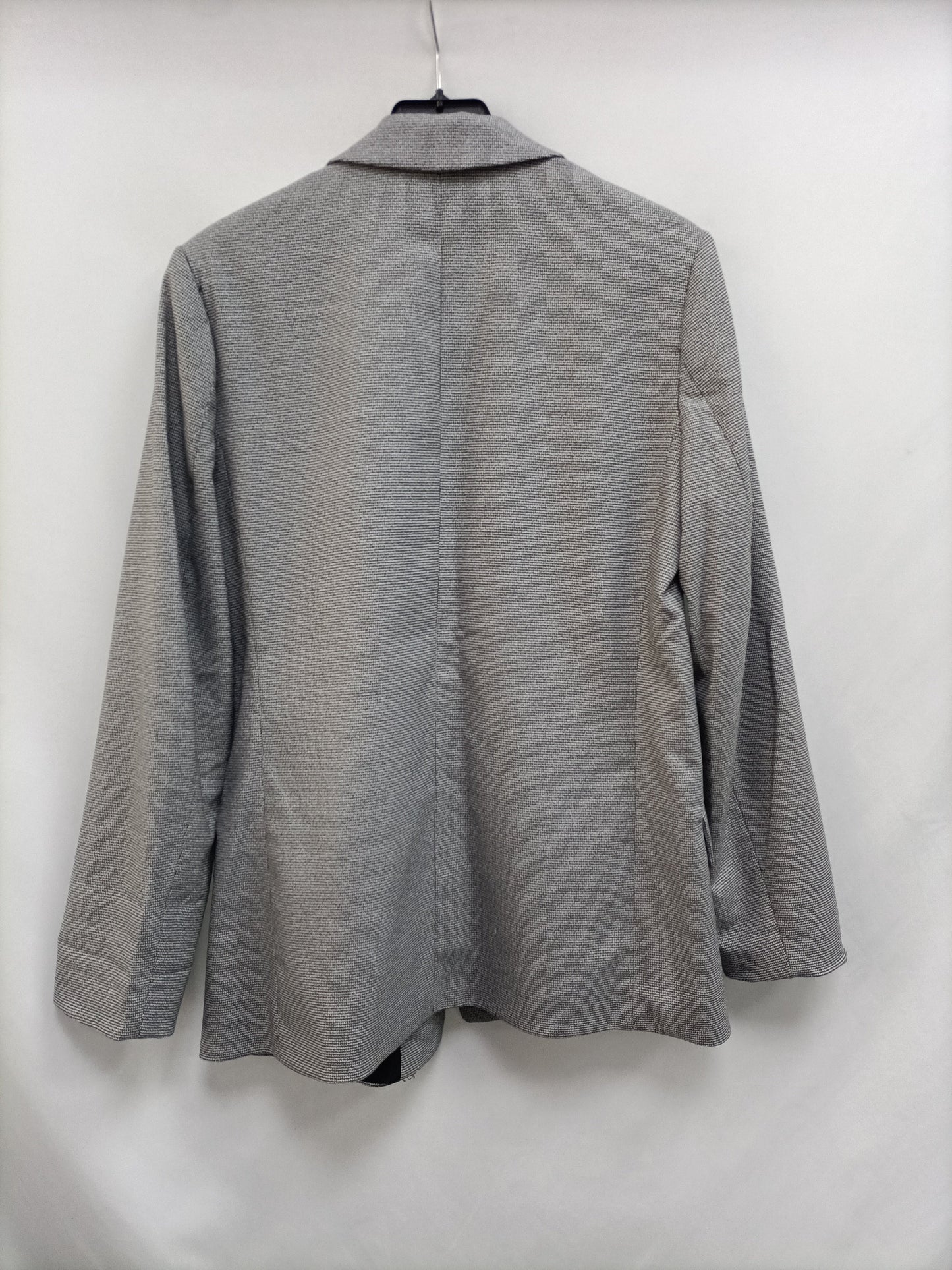 H&M. Blazers blanca y negra T.38