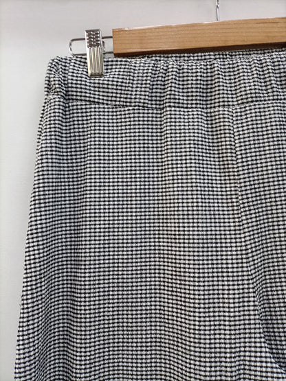 MANGO. Pantalón culotte cuadros T.m