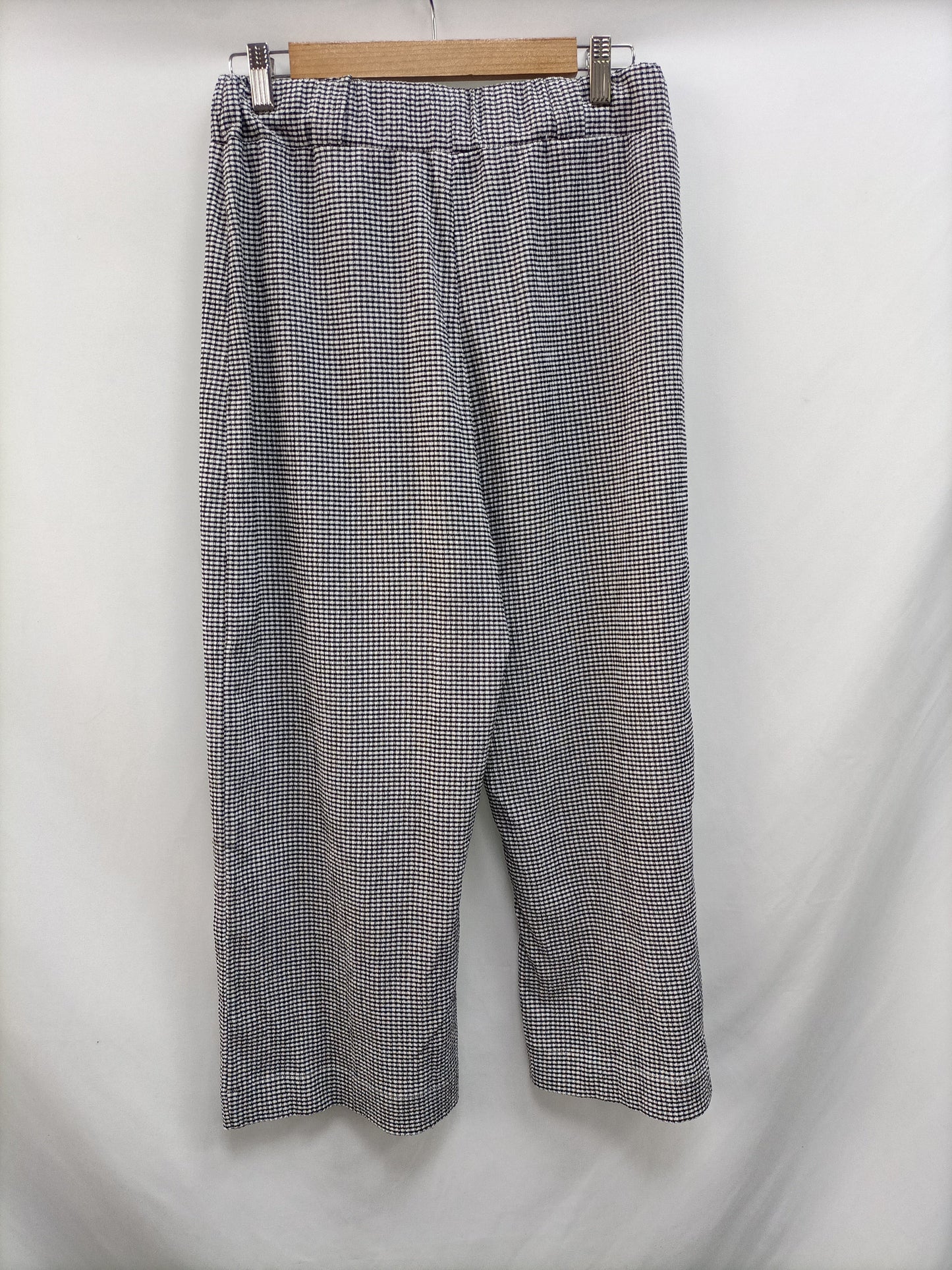 MANGO. Pantalón culotte cuadros T.m